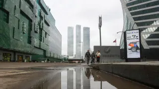 Большинство российских работодателей остановили расширение штата из‑за ослабления спроса и переходят к точечному найму и частичной занятости вместо прямых сокращений.