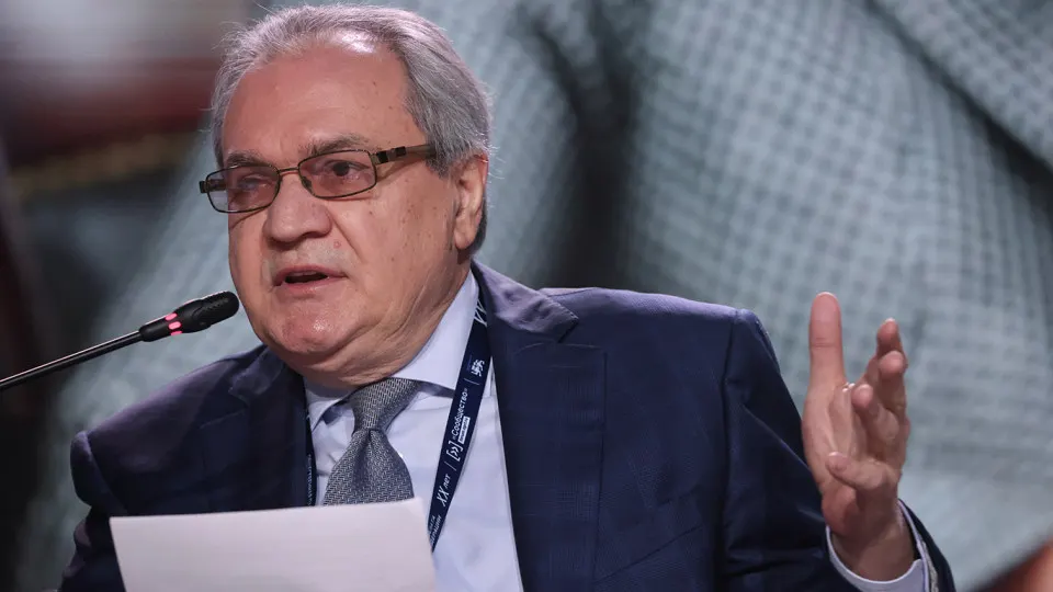 Руководитель Совета по правам человека назвал обращения к зарубежным и независимым источникам «пропагандой», высказался против использования обходных сервисов и признал оправданными временные отключения мобильного интернета по соображениям безопасности.