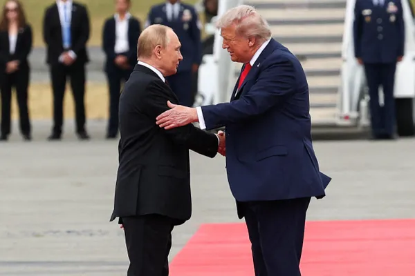 Президент сообщил, что Россия готова к мирным переговорам с Украиной, опираясь на соглашения, достигнутые в Стамбуле весной 2022 года.