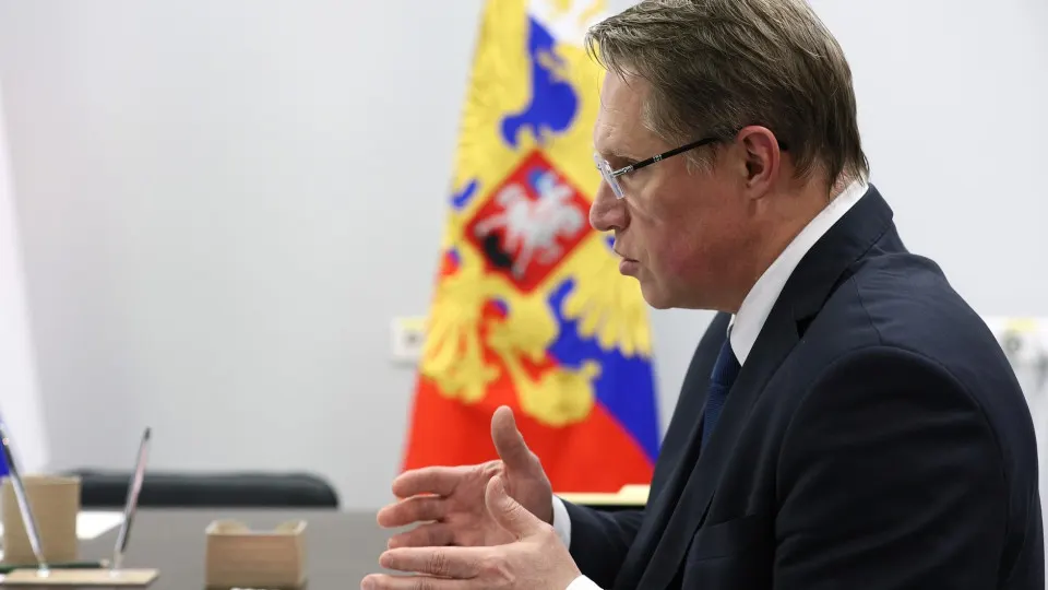 Глава Минздрава сообщил, что большинство ординаторов будут готовиться для конкретных медицинских организаций; приём в медобразование заметно вырос, а для выпускников введена обязательная отработка до трёх лет.