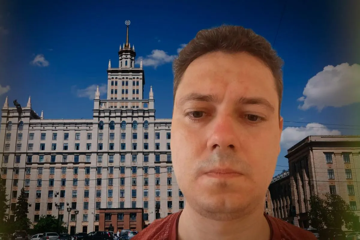 Константин Костромитин пытается восстановиться в должности через суд после того, как ему выплатили 1,5 млн рублей на жильё и затем потребовали возврата этих средств.