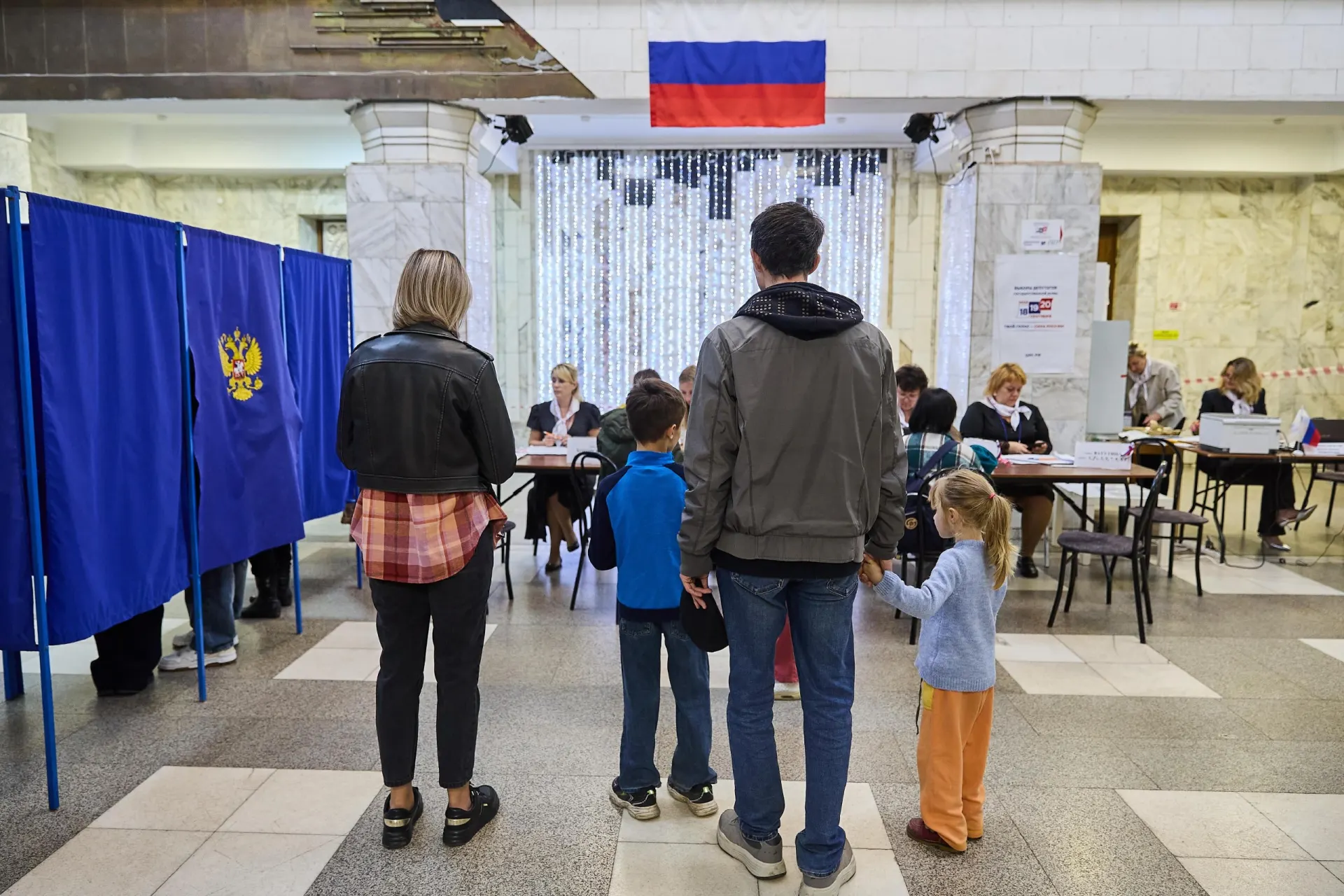 Явка по итогам дня оказалась выше, чем в предыдущих кампаниях; региональные детали пока уточняются.