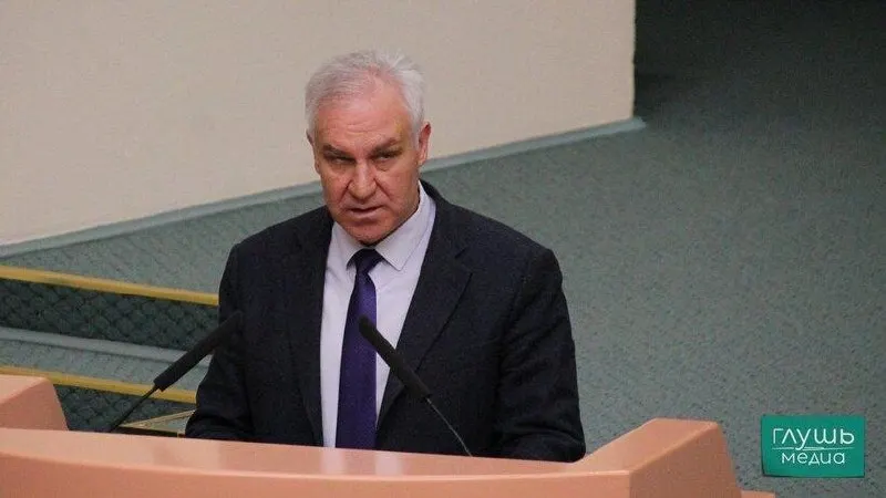 В регионе принят закон о запрете продажи вейпов на 2027–2032 годы; за нарушение предусмотрены штрафы для чиновников и компаний, запрет распространяется на онлайн-торговлю.