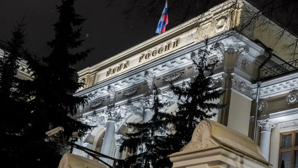 Регулятор объявил об расширении сервиса уведомлений о лицах, которые фактически управляют банковскими и другими финансовыми организациями, включая теневых руководителей, с возможностью анонимного уведомления.