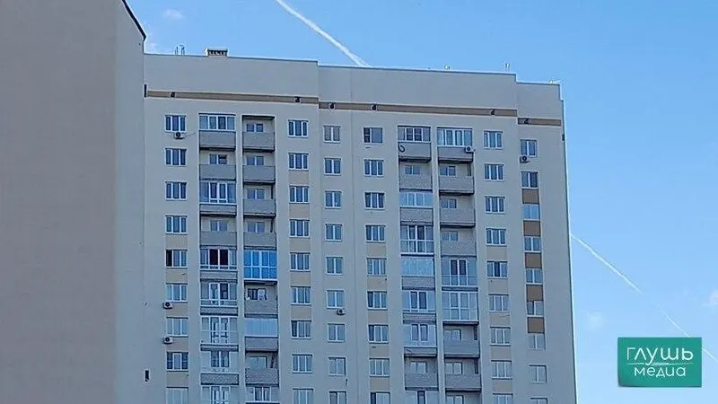 Вероятно, речь идёт о расходах на ремонт многоквартирных домов после атак беспилотников. Регион опубликовал соответствующее постановление.