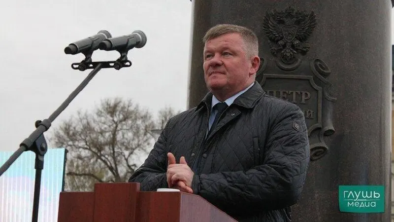 Свидетель сообщил о шаткой походке и запахе алкоголя у вице-губернатора Михаила Исаева во время ДТП.