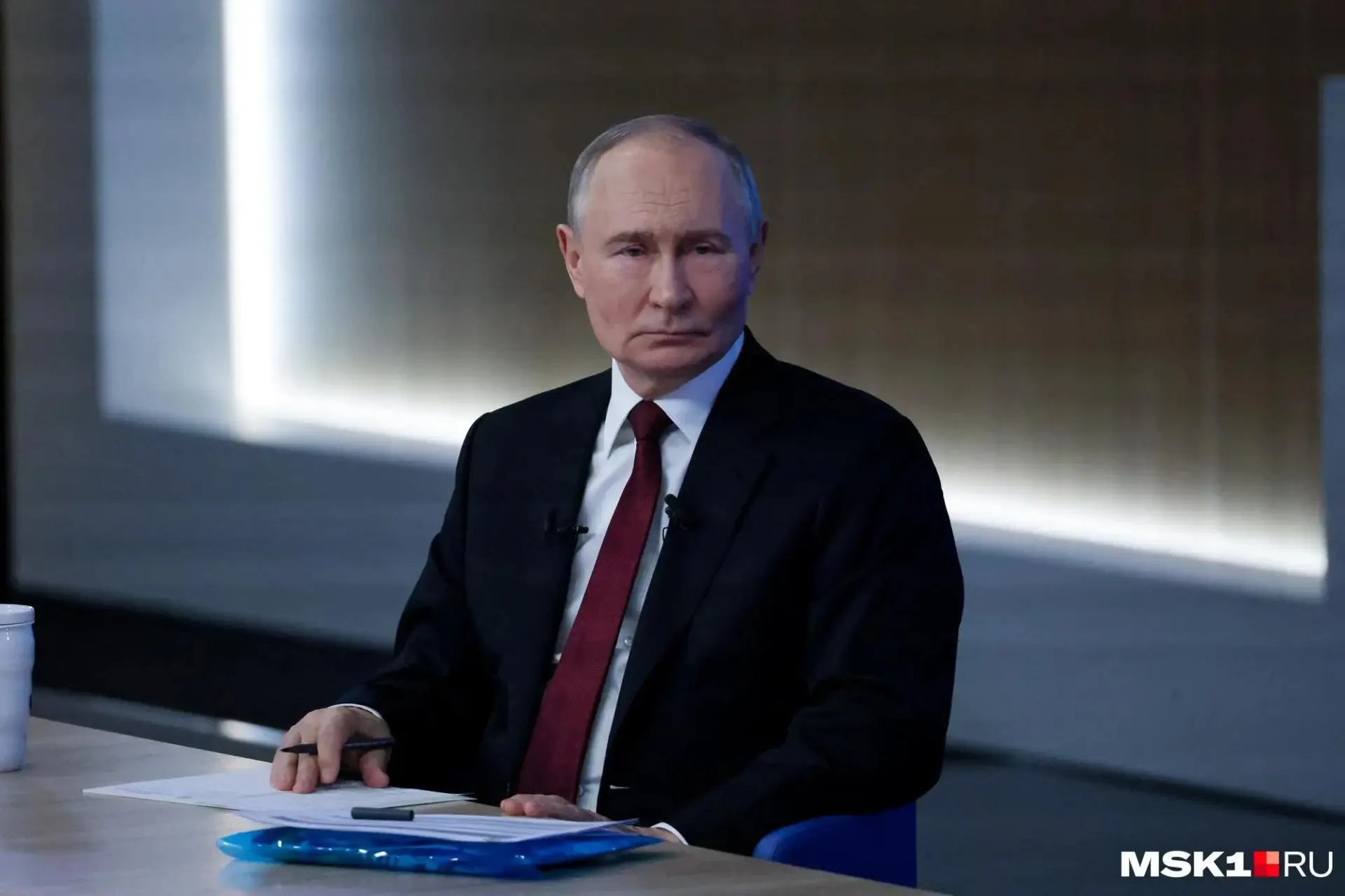 Президент призвал западных лидеров воздержаться от резких действий.