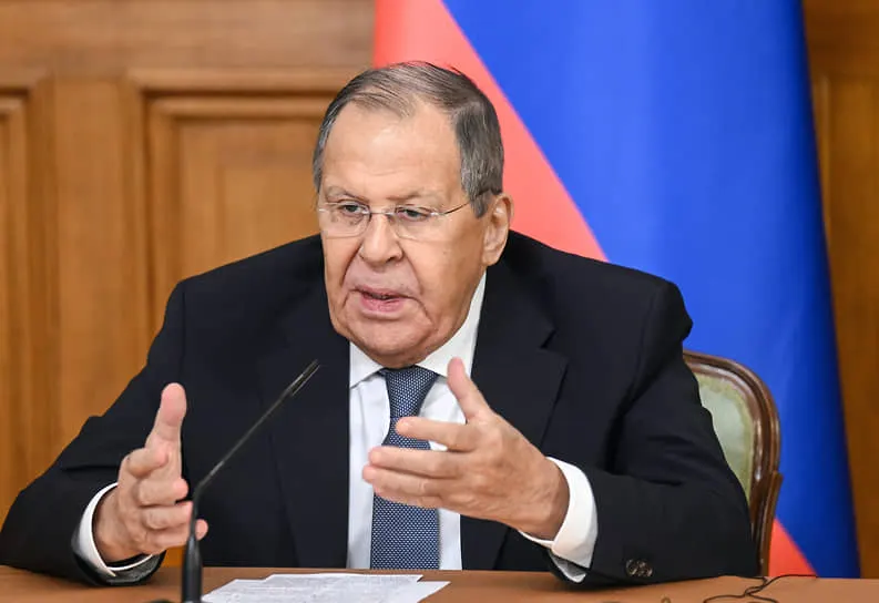 Министр иностранных дел заявил о продолжении информационной борьбы вокруг спецоперации в Украине и её эскалации.
