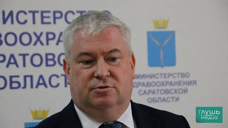 На официальном сайте учреждения размещена информация о возвращении Дудакова к должности: ранее он возглавлял медорганизацию в 2022–2024 годах, затем стал министром здравоохранения Саратовской области.