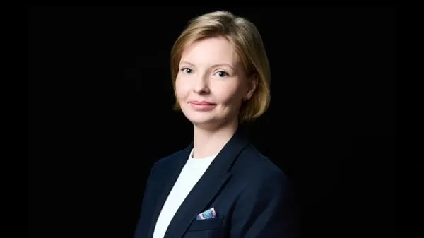 С 1 сентября владельцы доменов в зонах .ru, .рф и .su будут обязаны проходить идентификацию через ЕСИА. Новые правила формально технические, но заставят компании пересмотреть управление своими цифровыми активами.