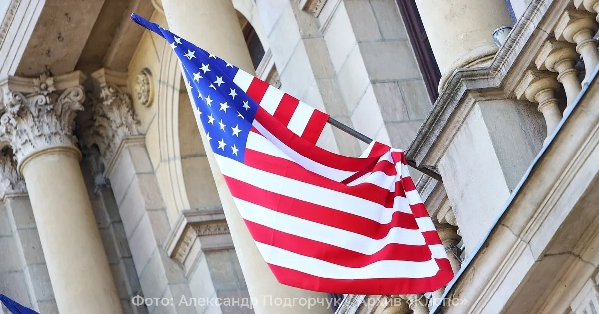 Президент США сообщил о прекращении морской блокады Ирана и назначил подписание соглашения на 19 июня; одновременно российская авиация ввела временные ограничения на рейсы в Иран.