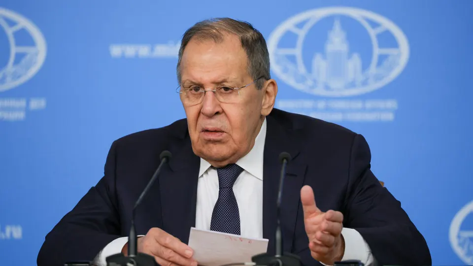 Глава МИД заявил, что европейские страны требуют немедленного прекращения огня, начала переговоров и компенсаций, а подобные ультиматумы разрушают доверие и создают угрозу эскалации.