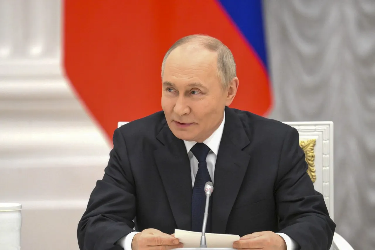 Во время общения с журналистами президент подчеркнул, что Россия способна отразить любые нападения на Калининградскую область в ответ на заявления главы МИД Литвы.