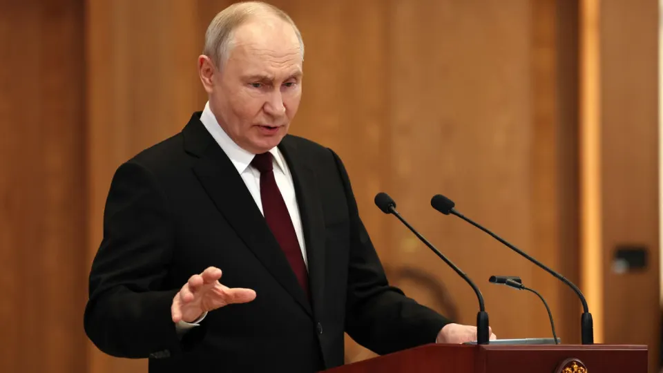 Президент заявил, что Москва нанесёт ответные удары, если с территорий европейских государств будут запускать беспилотники по российским объектам; российские спецслужбы также обвинили Латвию в подготовке баз для пусков.