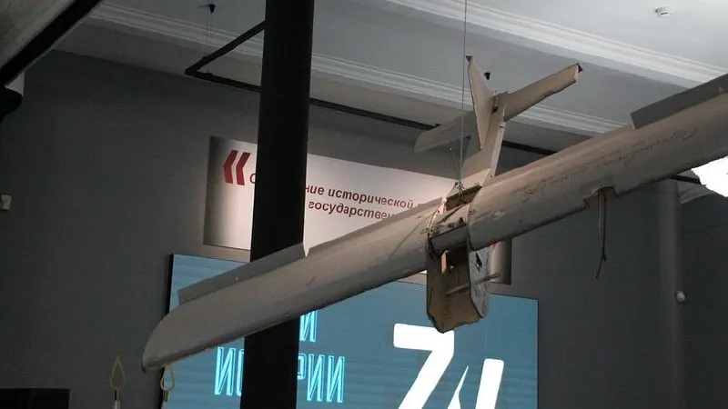 Депутаты областной думы поддержали введение ответственности за невыполнение распоряжений оперативного штаба. Съёмка мест ударов дронов отнесена к таким нарушениям; за это могут штрафовать до 4 тысяч рублей.
