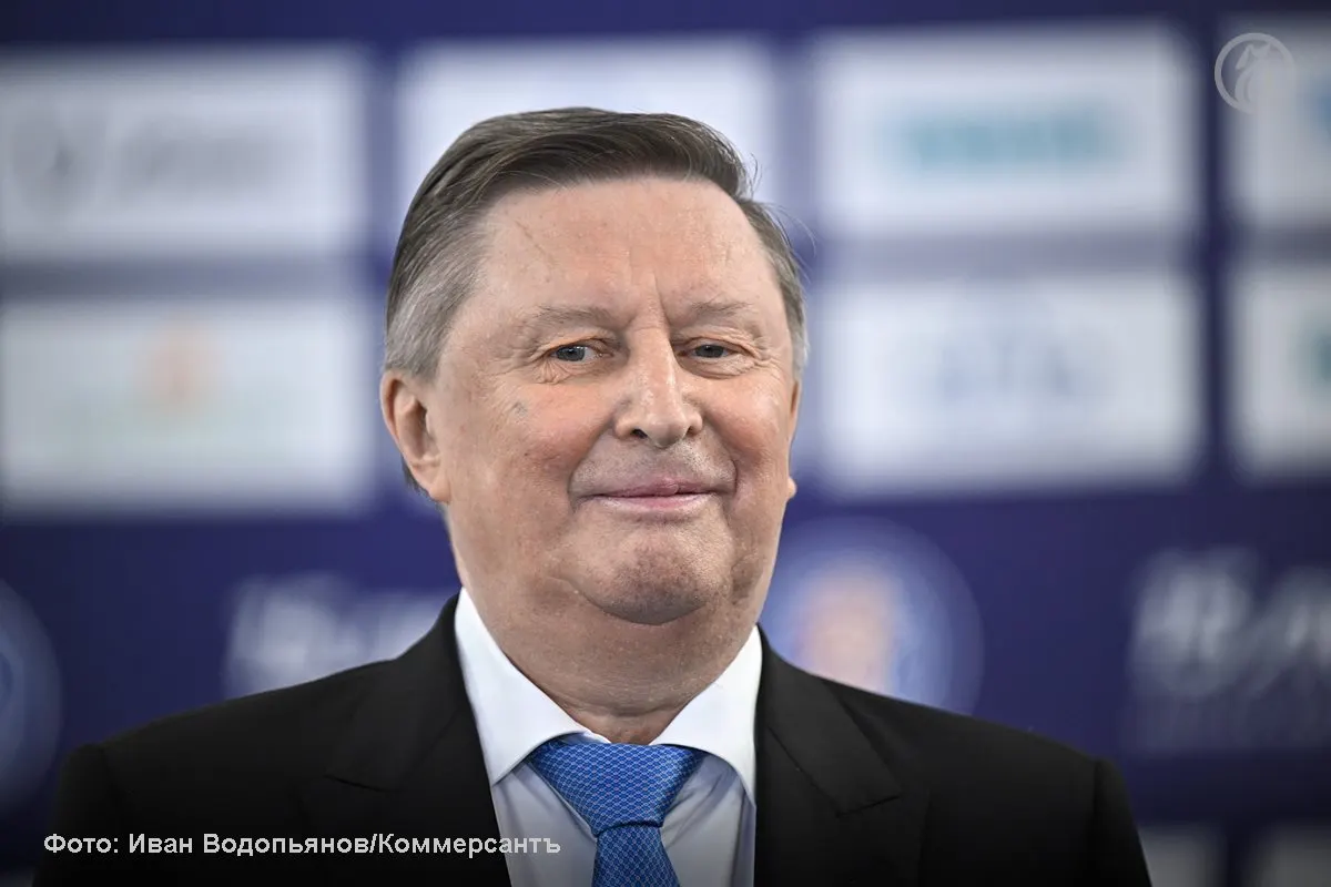 Бывший министр обороны РФ и спецпредставитель президента Сергей Иванов умер. Подробности о причинах и обстоятельствах пока не раскрываются.