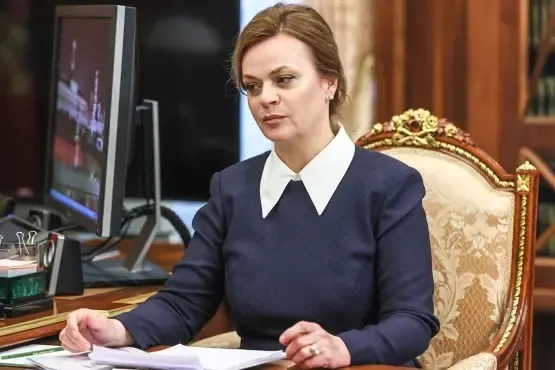 Президент подписал указ о включении статс‑секретаря — заместителя министра обороны Анны Цивилевой в президиум Совета по стратегическому развитию и национальным проектам. Ранее были расширены полномочия фонда «Защитники Отечества» для поддержки новых категорий ветеранов.