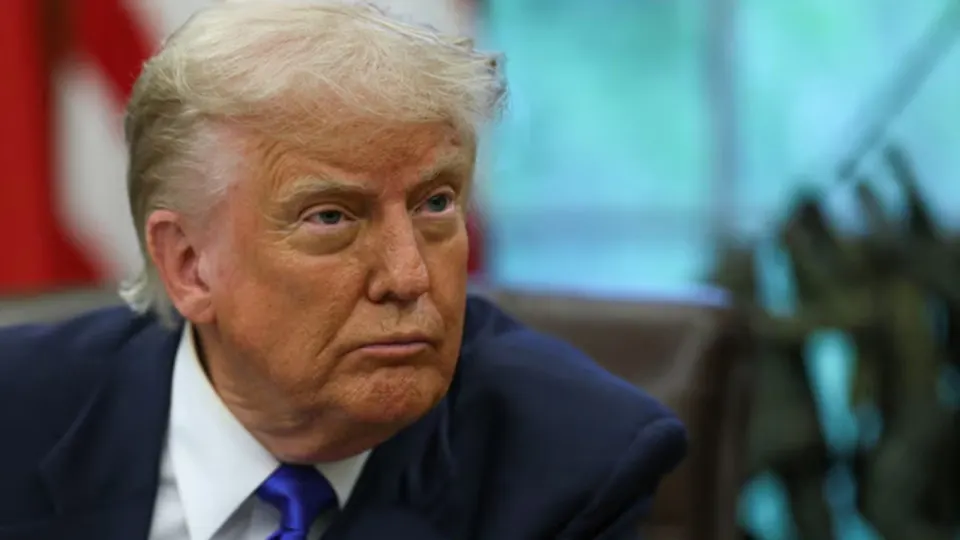 На саммите G7 президент США пообещал поддержку Украине при условии участия европейских союзников в расчистке Ормузского пролива; лидеры обсуждали ужесточение санкций против нефтегазового сектора и увеличение поставок ПВО.