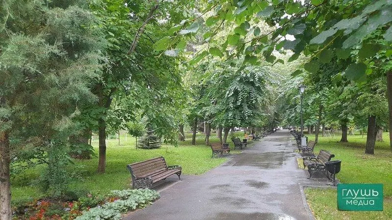 По данным Приволжского УГМС, в выходные в Саратове и области ожидаются дожди, грозы и местами град; днём возможны порывы ветра до 15 м/с, температура вернётся к климатической норме.