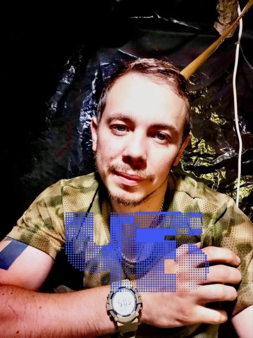 Родители погибшего матроса обвиняют военные ведомства и чиновников: тело сына захоронили в Калининградской области без их ведома, а закон лишает кровных родственников права распоряжаться погребением.