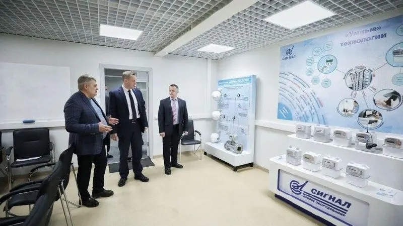 Совет ЕС включил завод «Сигнал» в 21-й пакет санкций: в документе указывают на производство комплектующих для вооружения и поддержку ВС России в зоне СВО.
