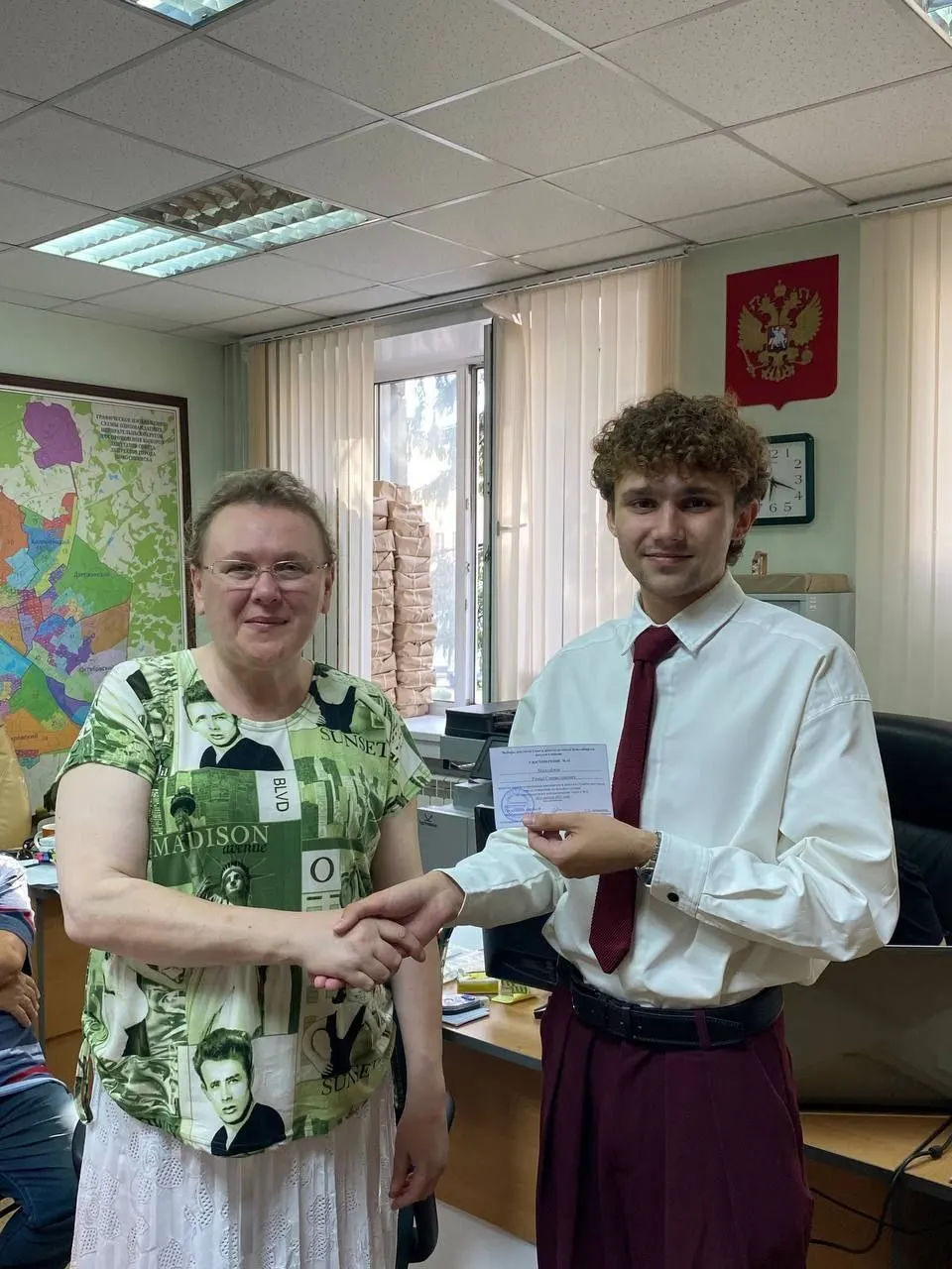 Минюст включил 22-летнего новосибирского активиста и юриста Романа Малозёмова в реестр иностранных агентов за распространение информации, которая была признана недостоверной.